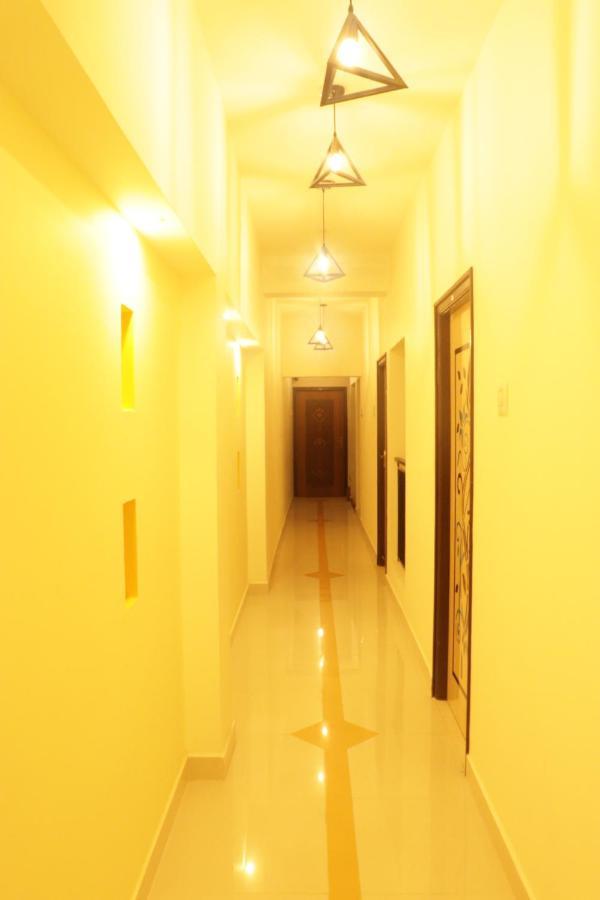 Grand Suites Srirangam Tiruchirappalli Buitenkant foto