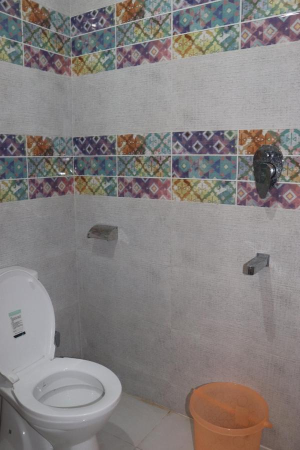 Grand Suites Srirangam Tiruchirappalli Buitenkant foto