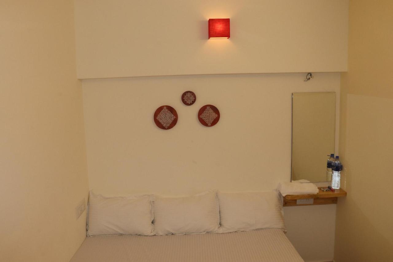 Grand Suites Srirangam Tiruchirappalli Buitenkant foto