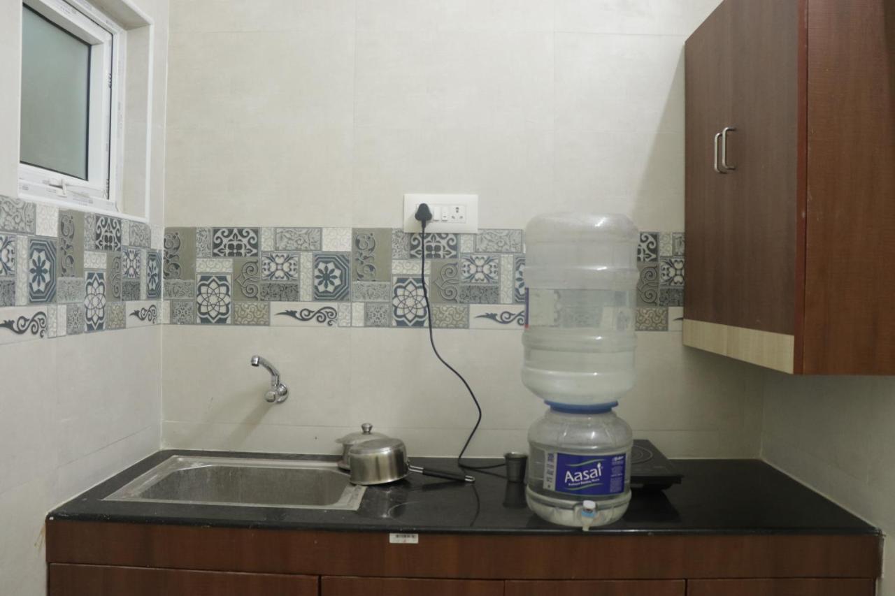 Grand Suites Srirangam Tiruchirappalli Buitenkant foto